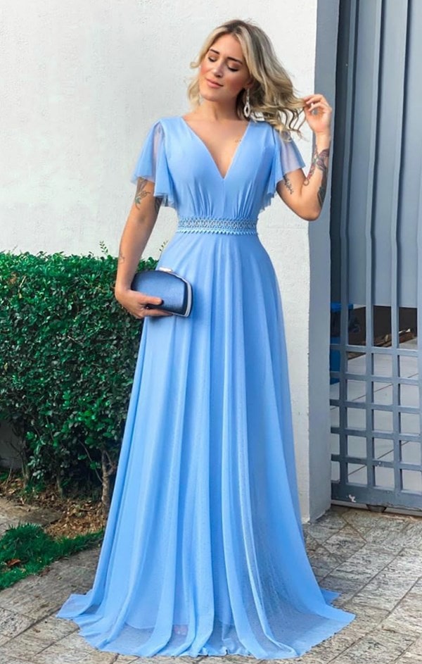 vestido longo azul serenity simples com manga curta para madrinha de casamento