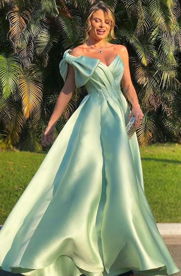 vestido de festa verde menta estilo princesa para madrinha de casamento