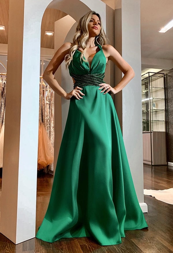 vestido de festa longo verde esmeralda para madrinha de casamento ou formanda