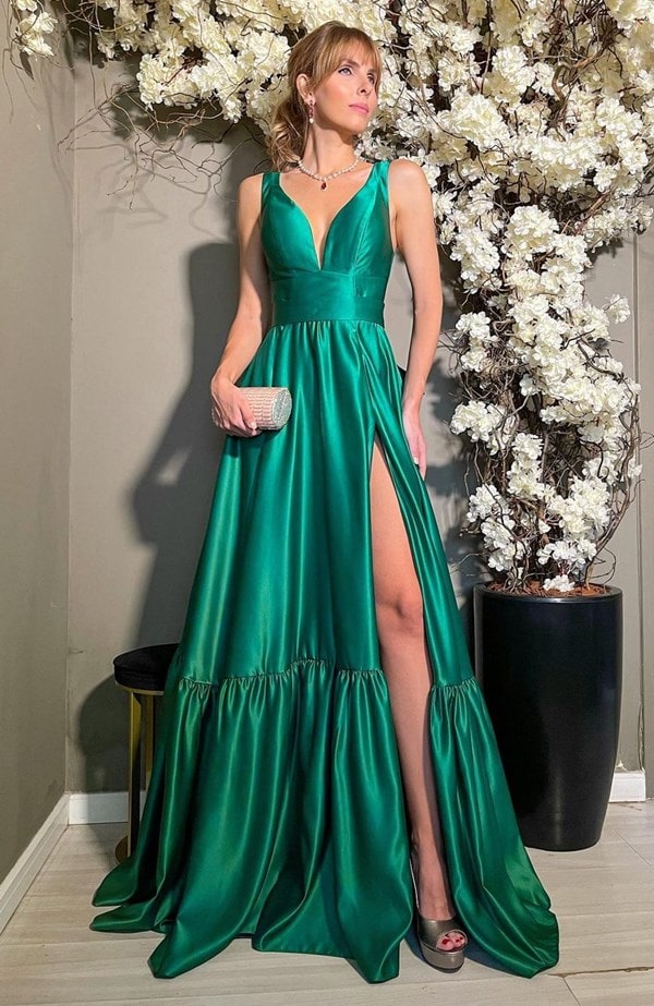 vestido de festa longo verde esmeralda com fenda